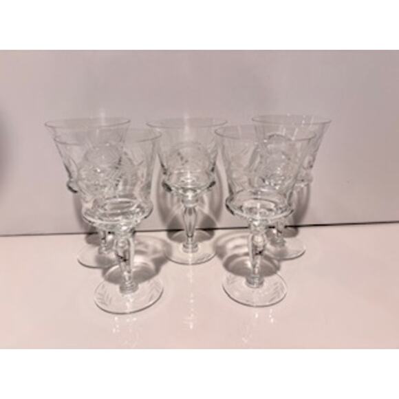 Set of 4 Vintage Etched Crystal Wine Glasses Elegant Stemware Cocktail READ - Picture 6 of 10